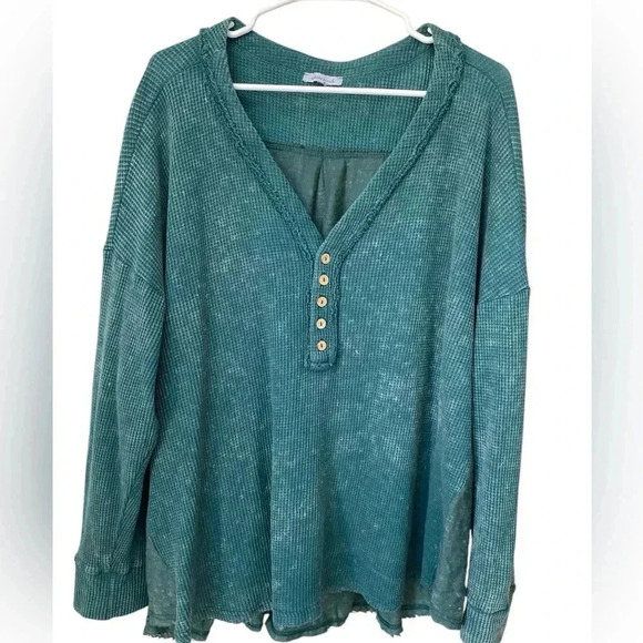white birch Tops - White Birch Henley Waffle Knit Top Women’s 2X Green Hi Low Shirt Comfy Cozy